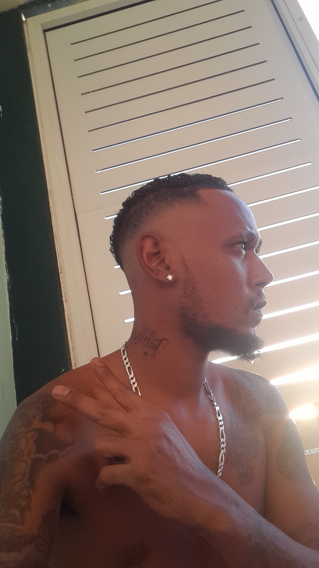 Profil de Slimen, 34 ans, annonces sex à Macé