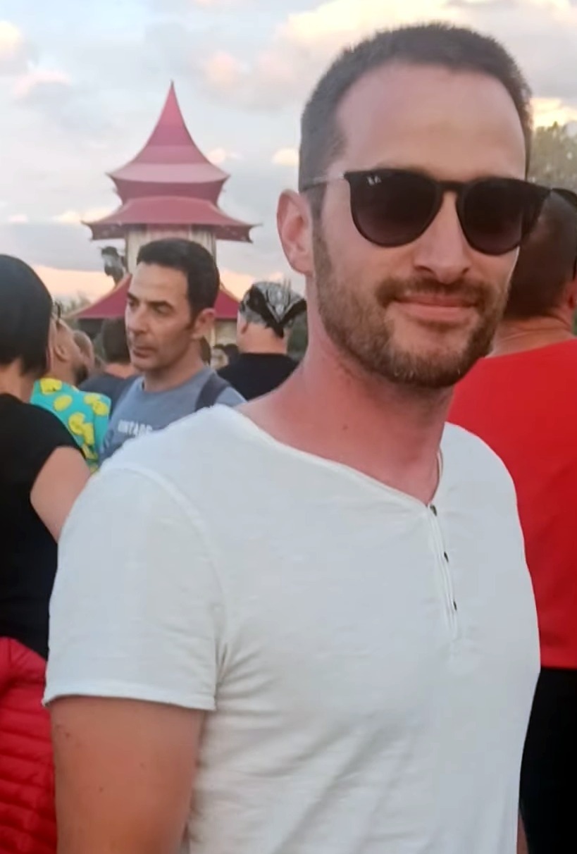 Profil de Xavi, 41 ans, annonces sex à Moliens