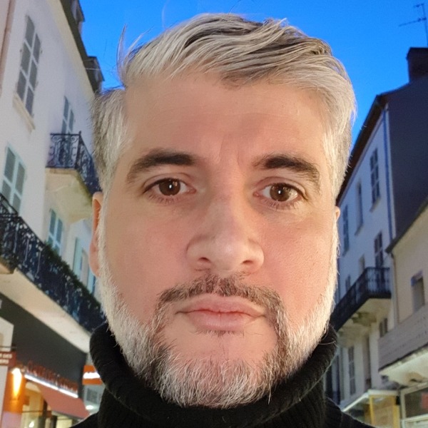 Profil de Chahine, 51 ans, annonces sex à Levis