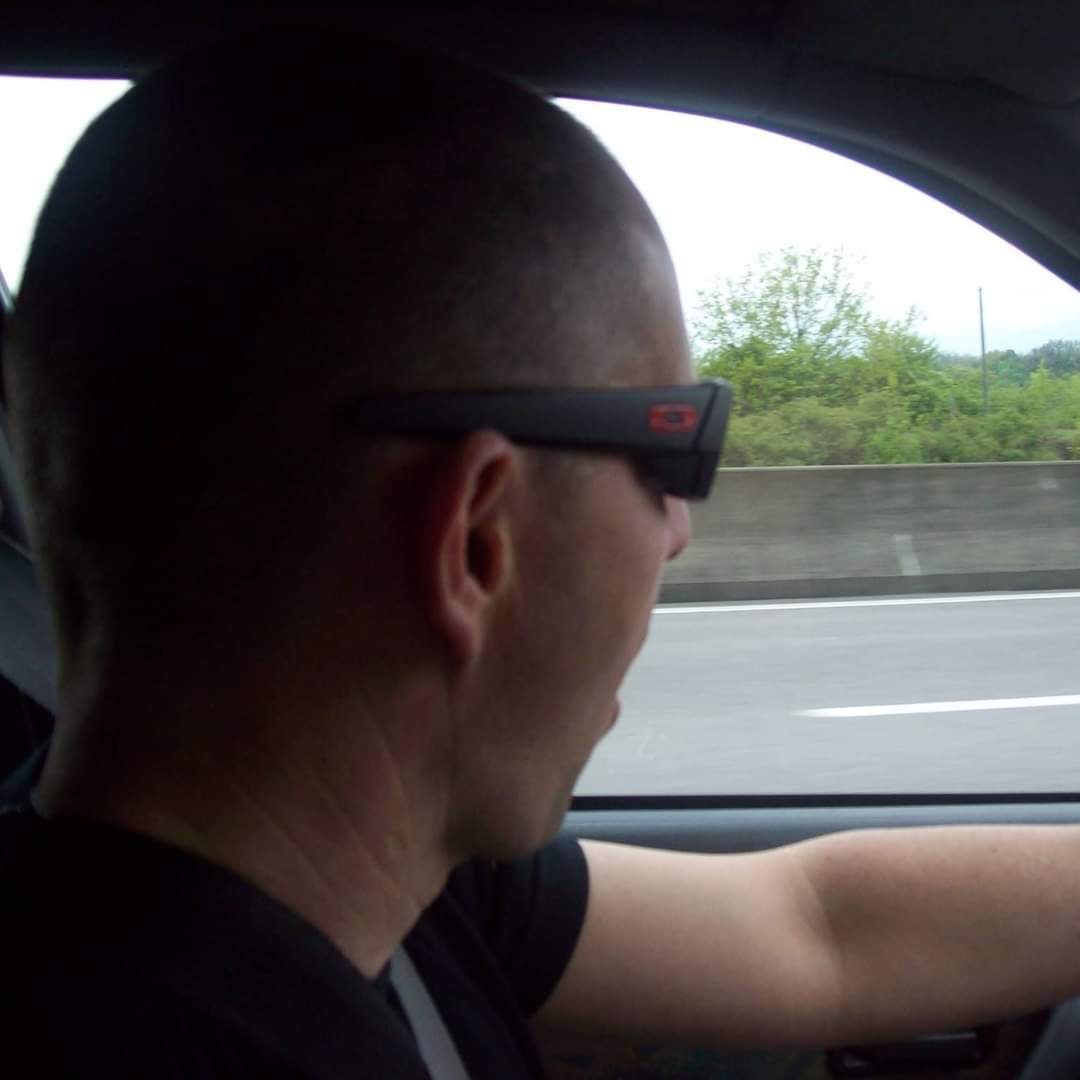 Profil de Linus, 55 ans, annonces sex à Escames