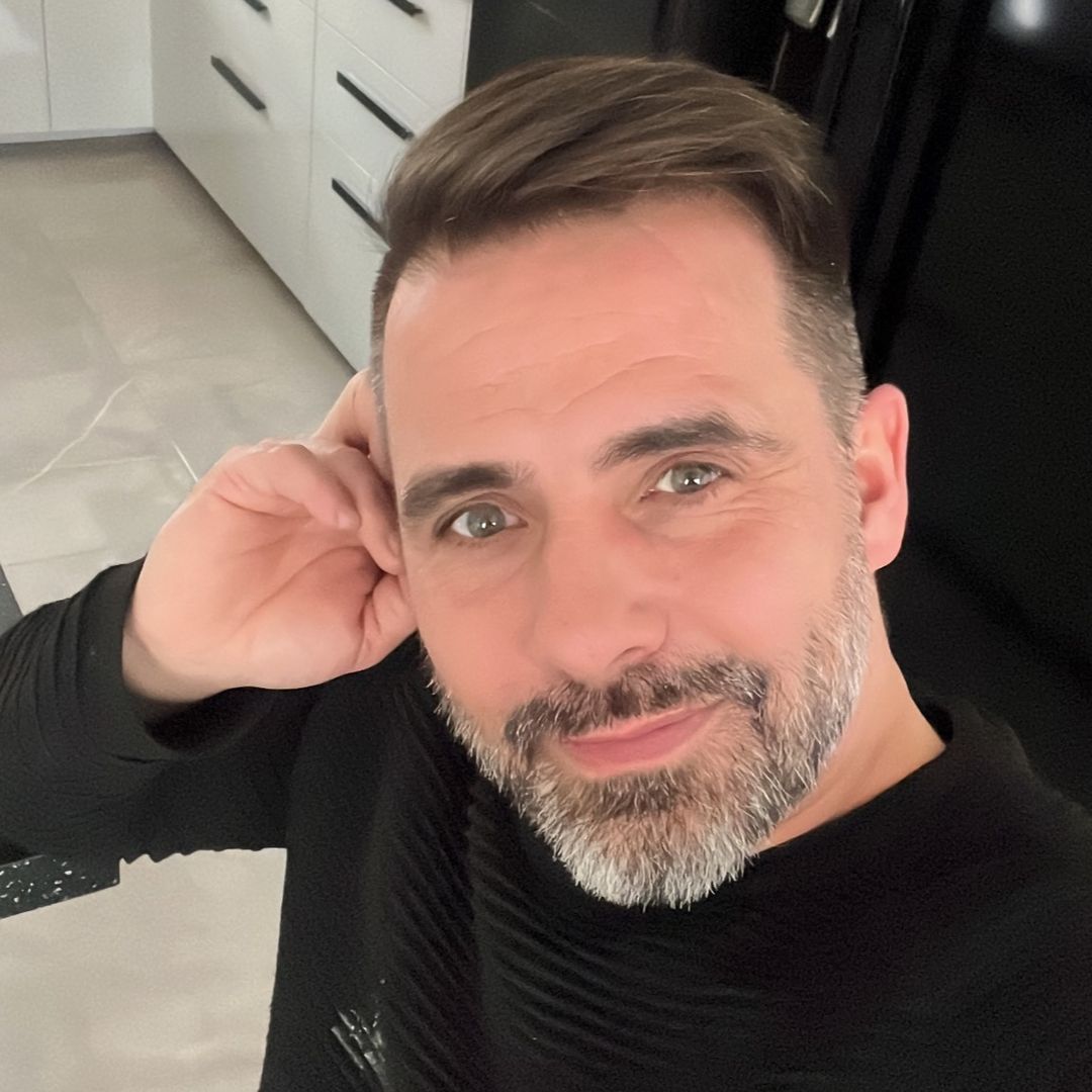 Profil de Pierre-camille, 42 ans, annonces sex à Boursonne