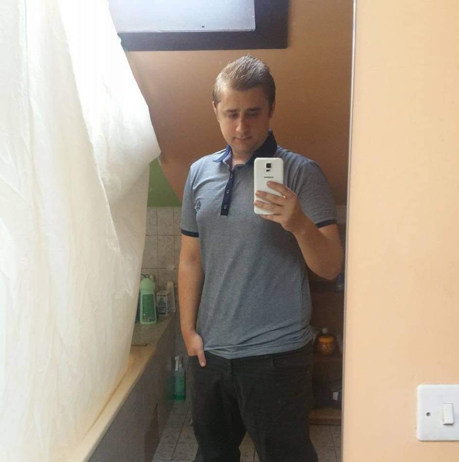 Profil de Nash, 32 ans, annonces sex à Borest