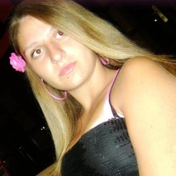 Profil de Azadeh, 27 ans, annonces sex à Wierre-au-Bois