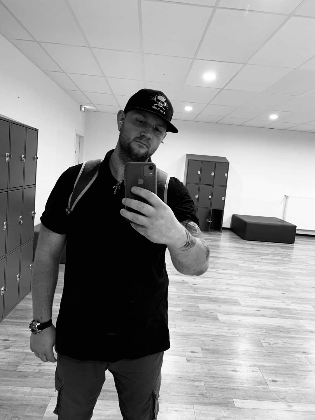 Profil de Louenn, 32 ans, annonces sex à LesAgeux