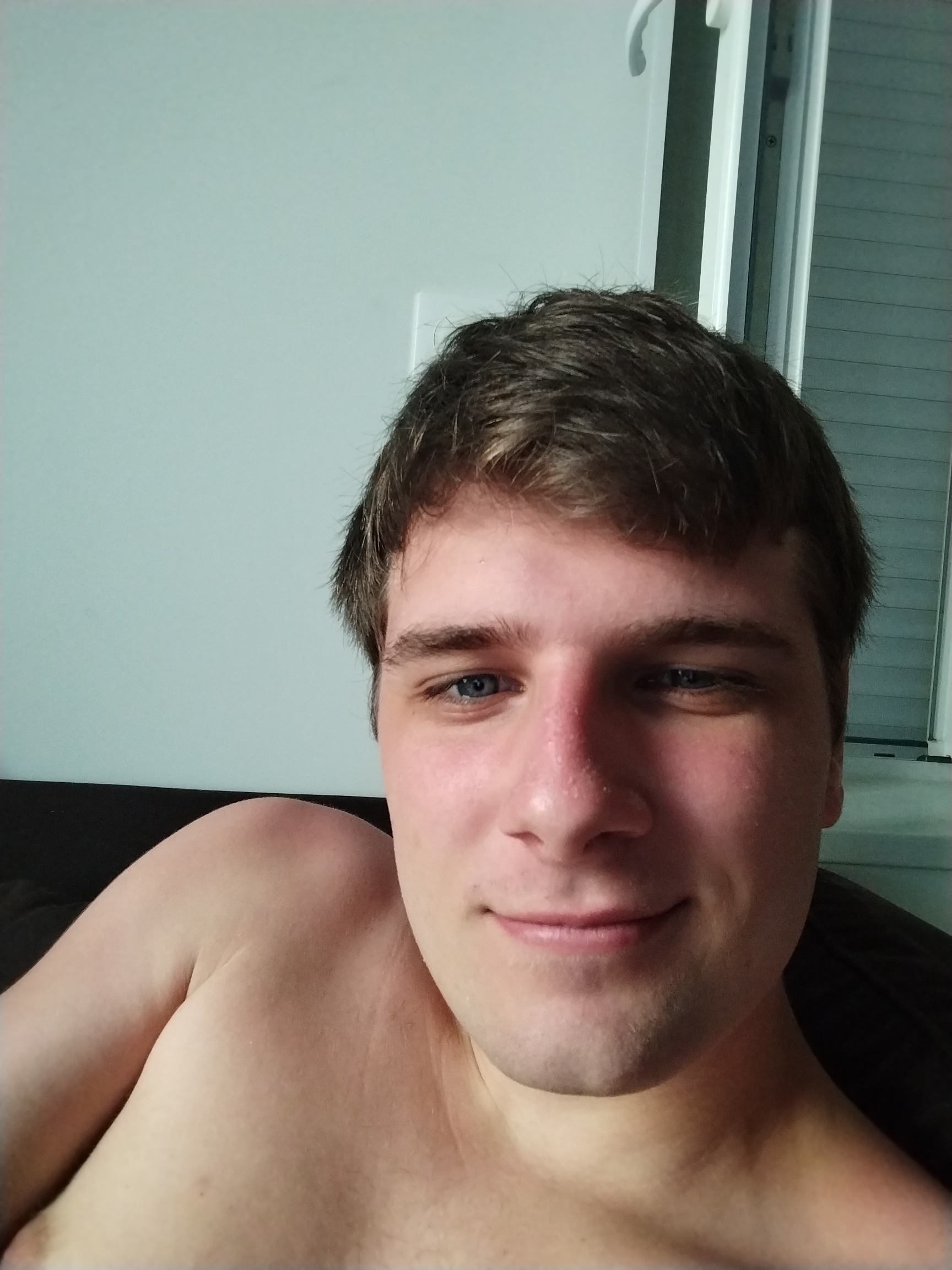 Profil de Tiffen, 24 ans, annonces sex à Pérouges