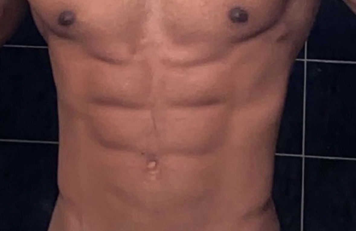 Profil de Zaky, 20 ans, annonces sex à Issans