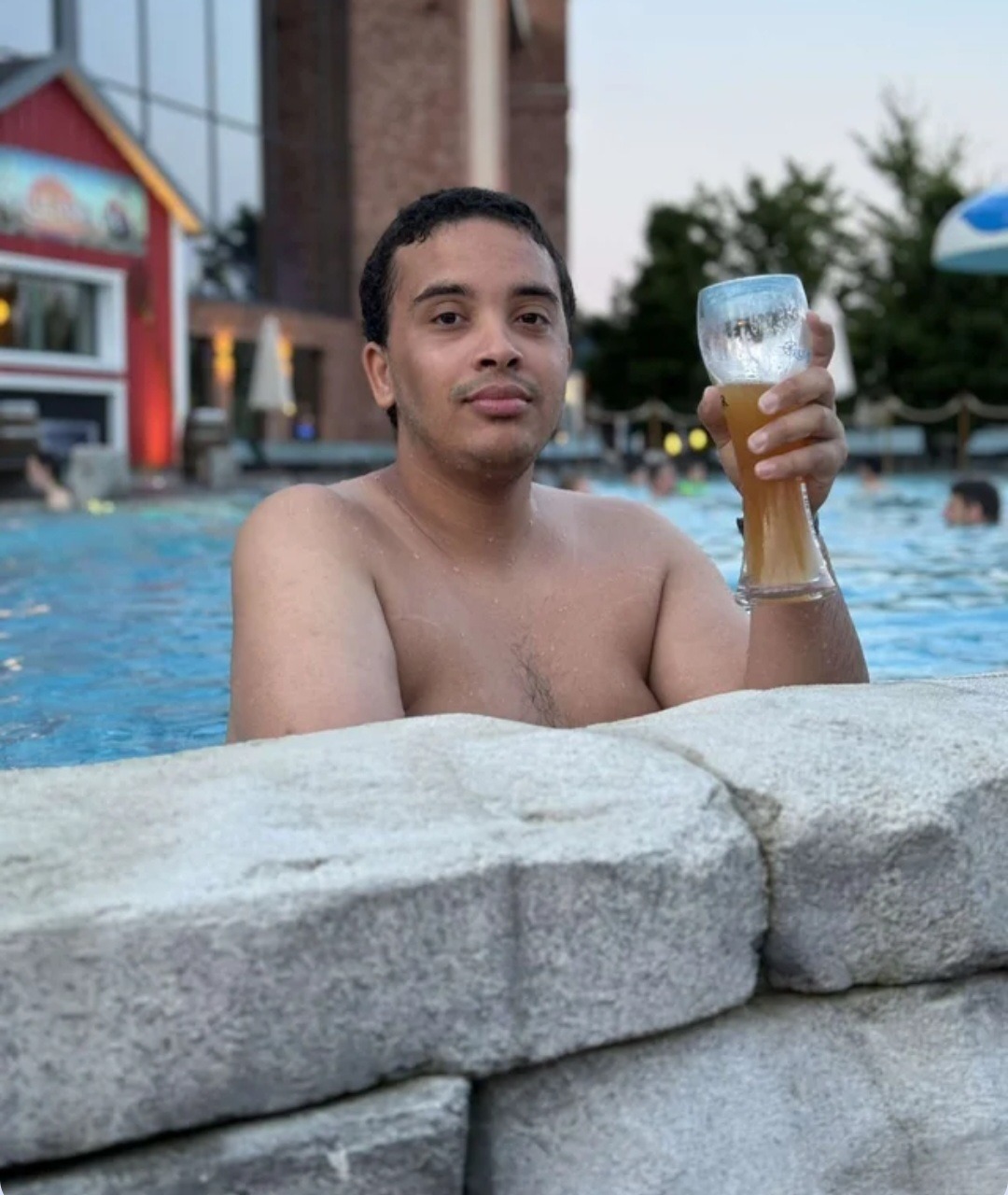 Profil de Najim, 24 ans, annonces sex à Fourcès