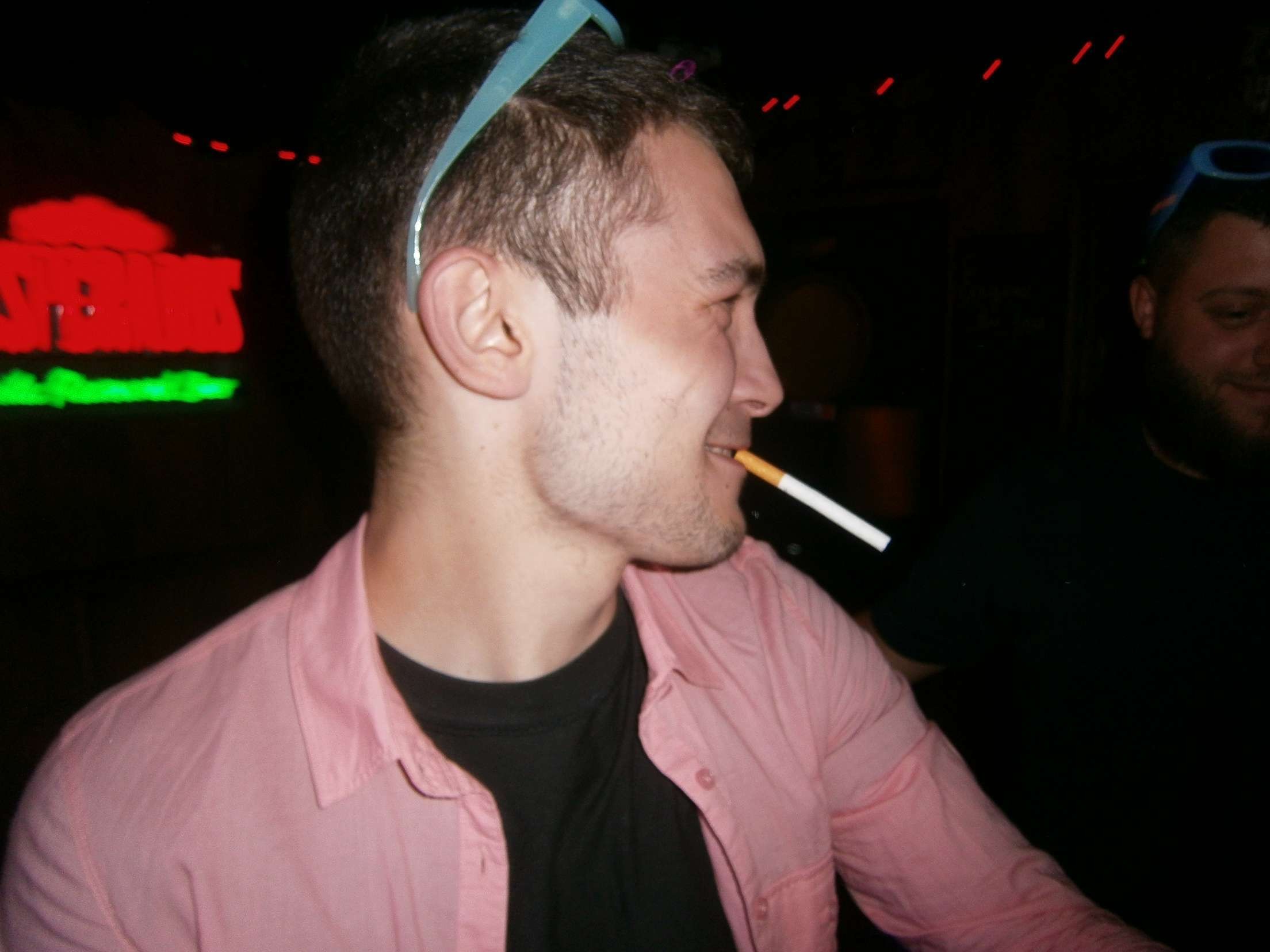 Profil de Theogene, 25 ans, annonces sex à Fléchy