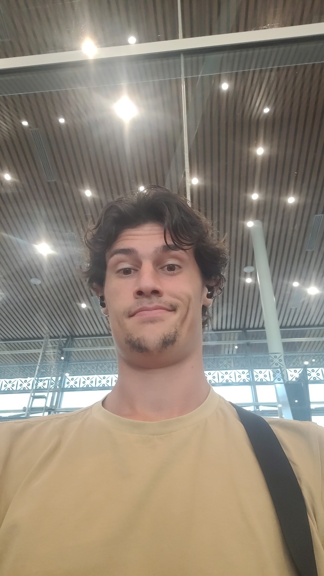 Profil de Turenne, 20 ans, annonces sex à Châtelblanc