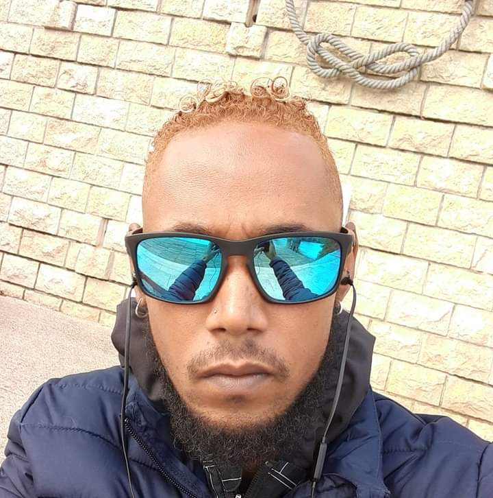 Profil de Admir, 32 ans, annonces sex à Rillans