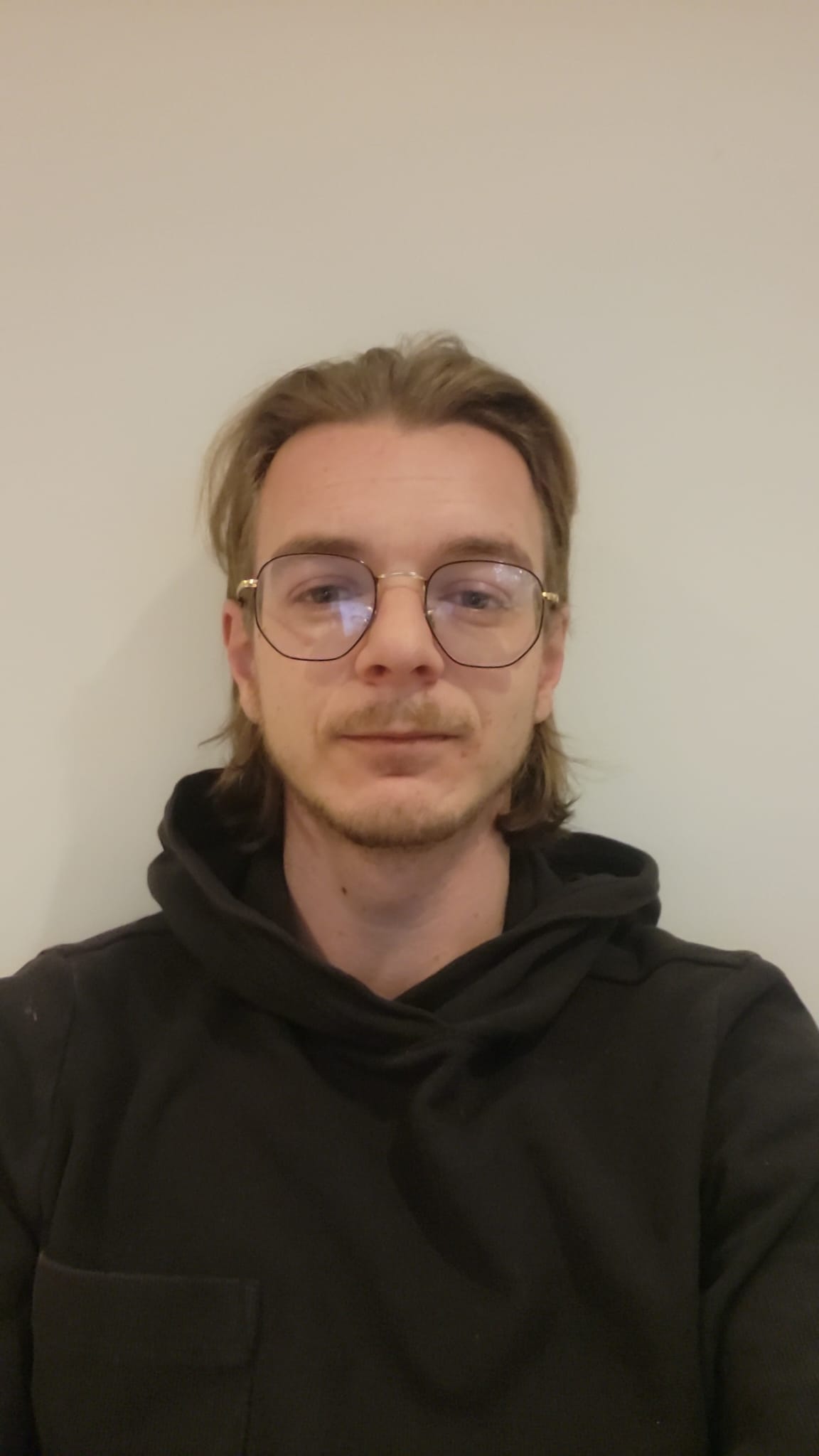 Profil de Bouchaib, 29 ans, annonces sex à Éméville