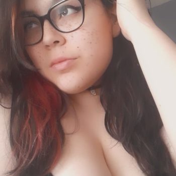 Profil de Adriana, 28 ans, annonces sex à Licourt