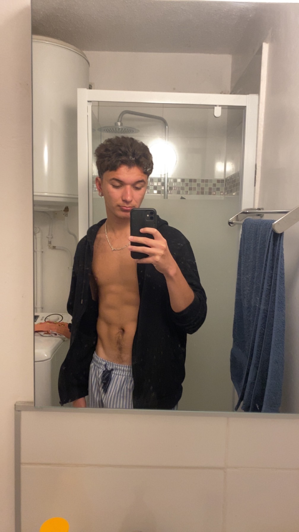 Profil de Sefiane, 22 ans, annonces sex à LaPomarède