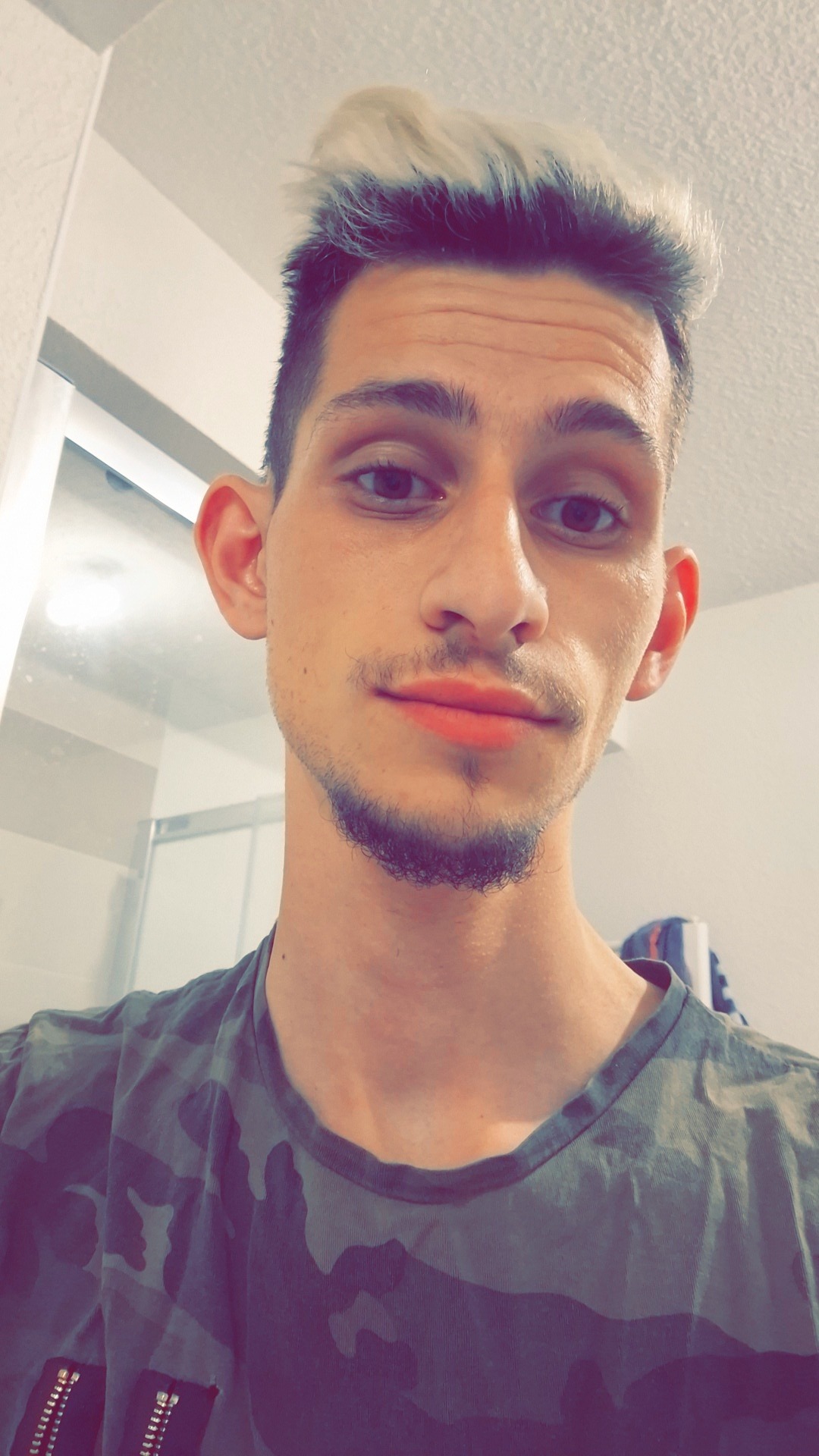 Profil de Titus, 25 ans, annonces sex à Esternay