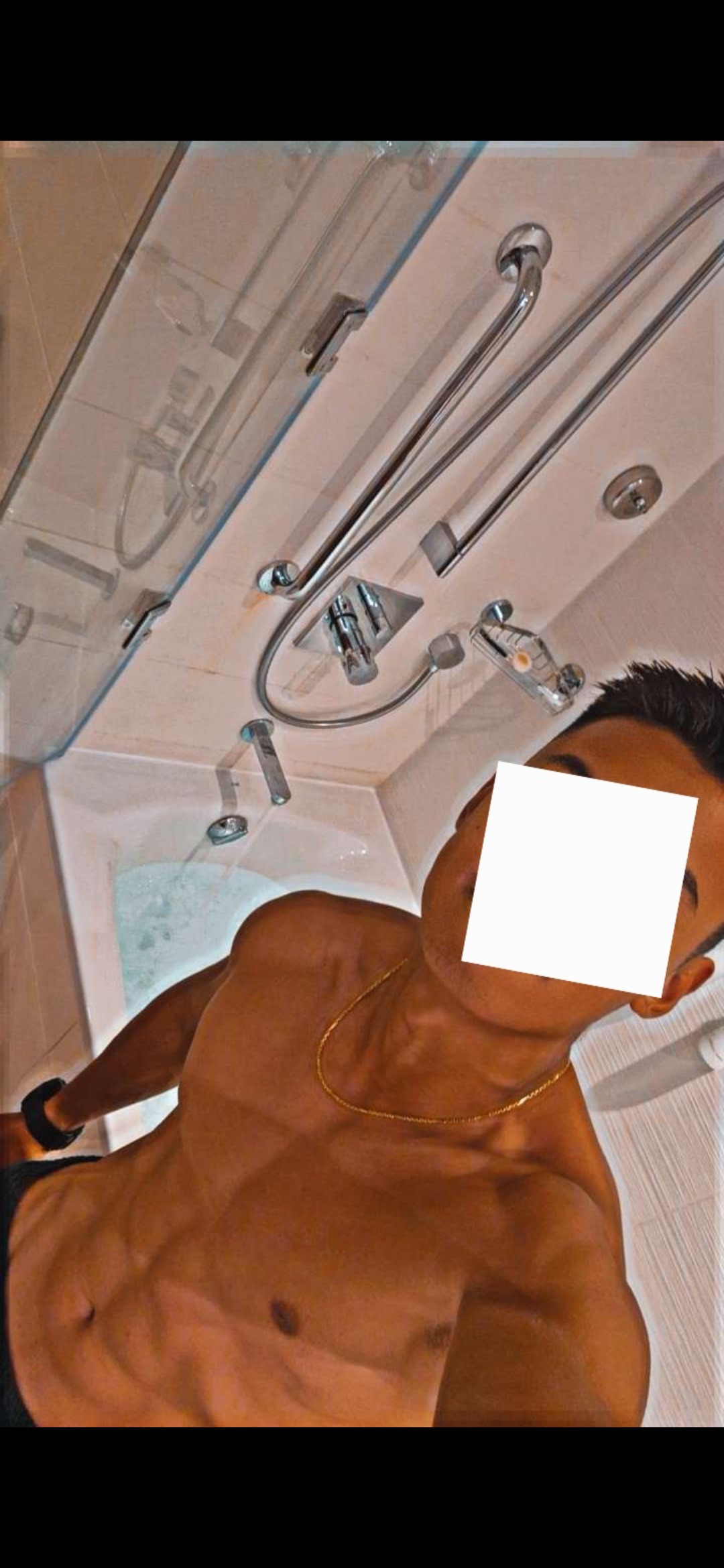 Profil de Rayene, 22 ans, annonces sex à Warluis