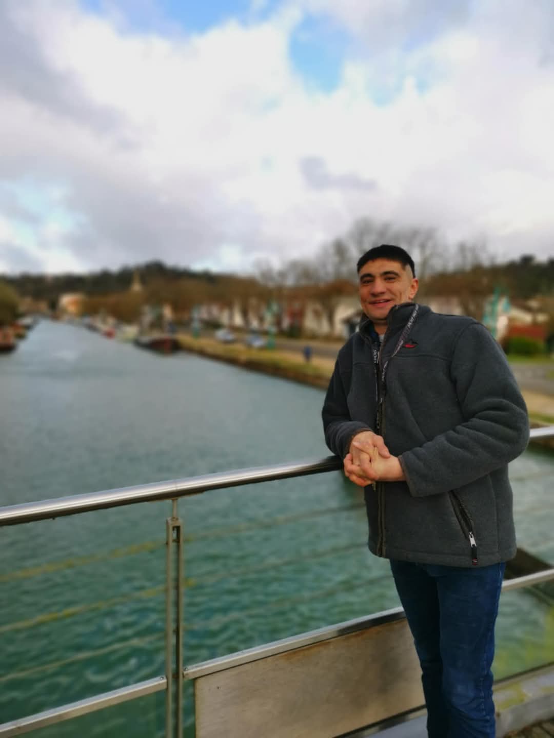 Profil de Theis, 35 ans, annonces sex à Verderonne