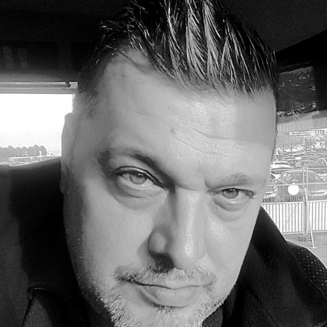 Profil de Isam, 52 ans, annonces sex à Bazarnes