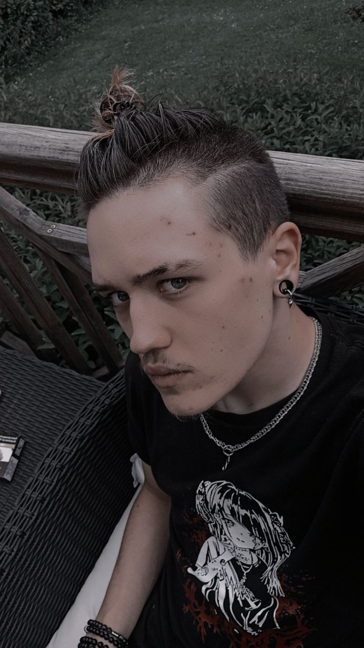 Profil de Dove, 18 ans, annonces sex à Projan