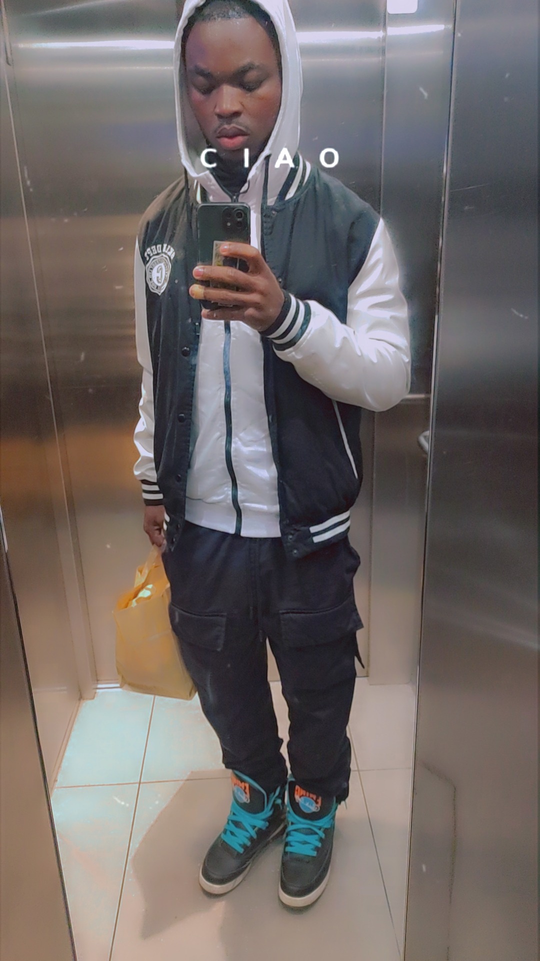 Profil de Yaseen, 20 ans, annonces sex à Hétomesnil