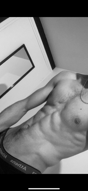 Profil de Garice, 24 ans, annonces sex à Tornac
