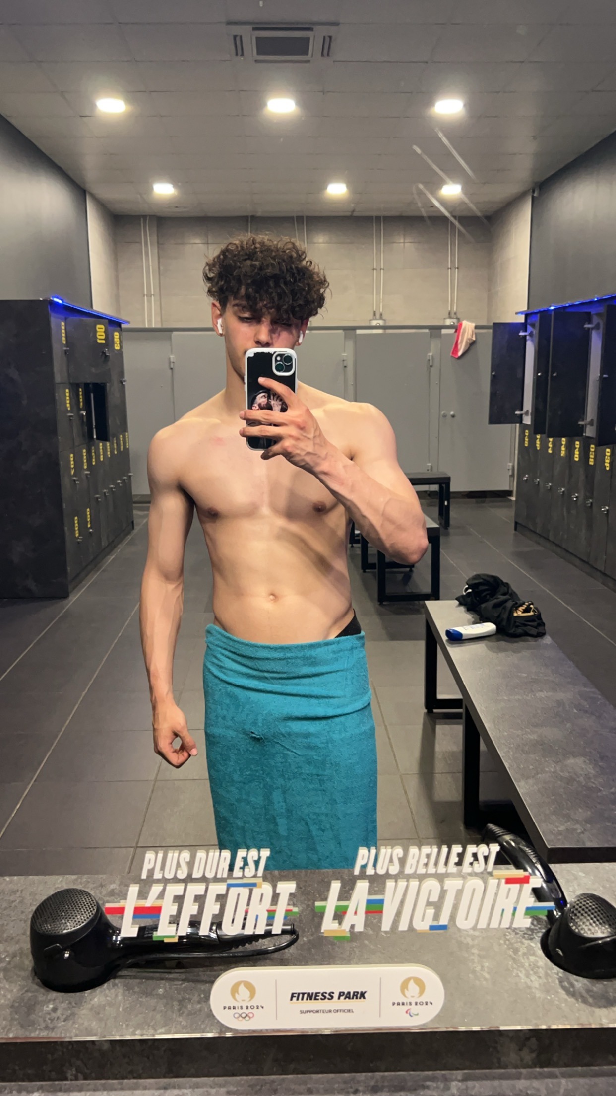 Profil de Cadet, 22 ans, annonces sex à Lannebert