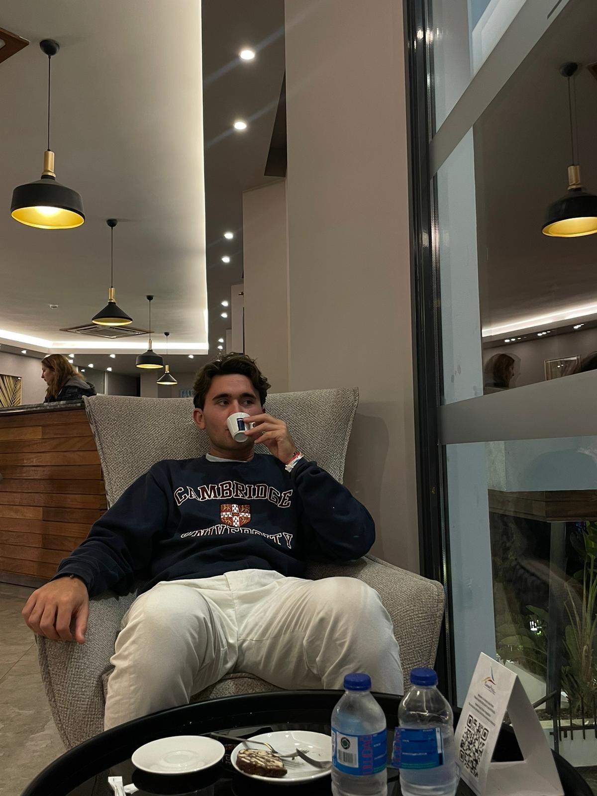 Profil de Bassekou, 23 ans, annonces sex à Loueuse
