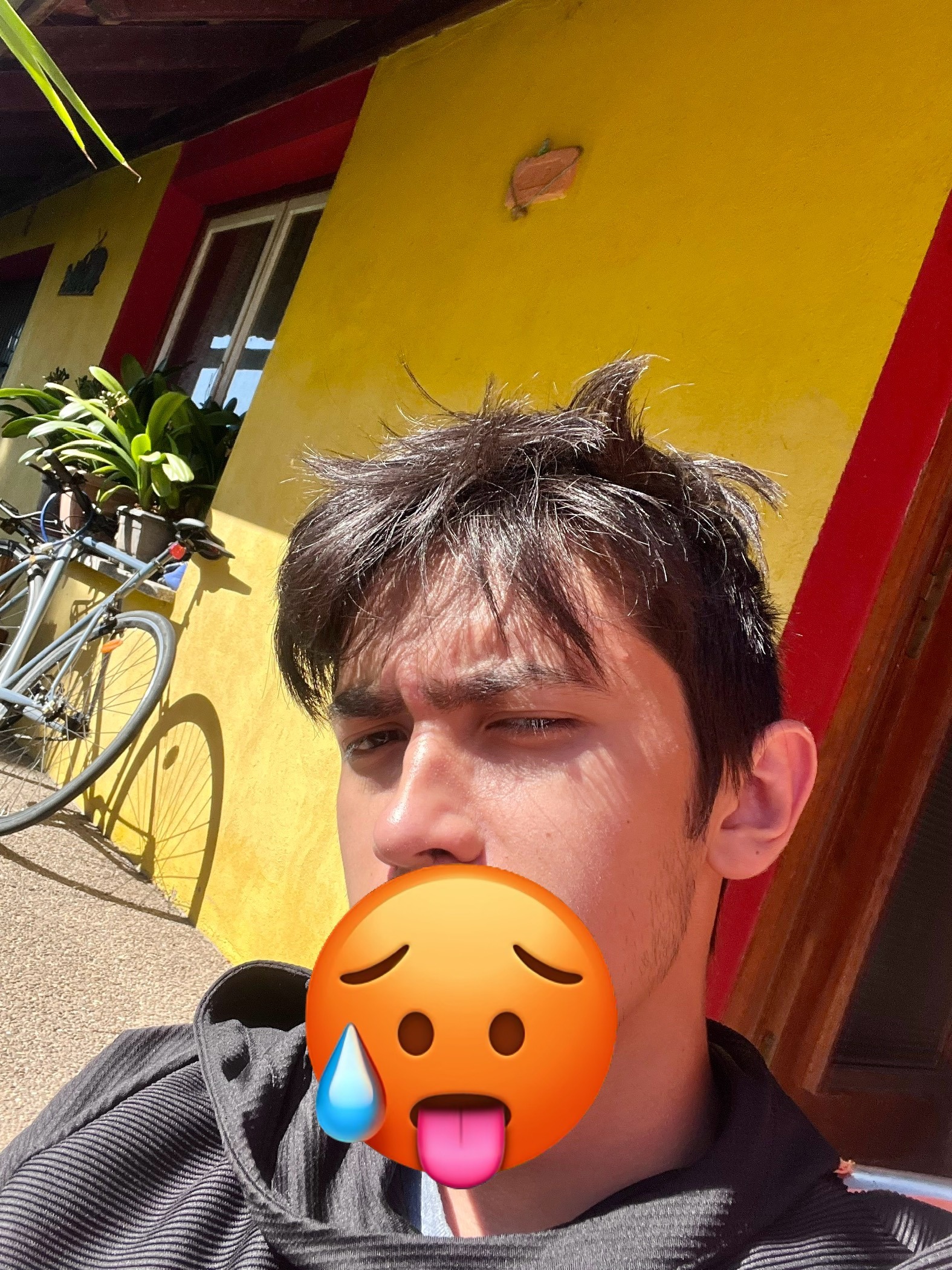 Profil de Yovan, 19 ans, annonces sex à Blarians