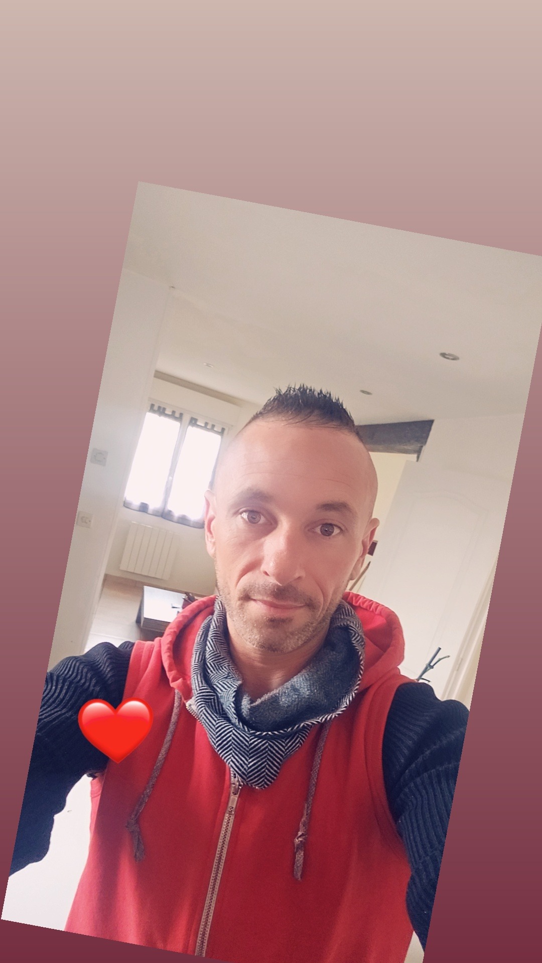 Profil de Jameldine, 37 ans, annonces sex à Roy-Boissy