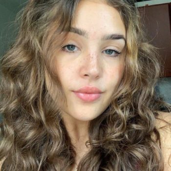 Profil de Serine, 25 ans, annonces sex à Chevincourt
