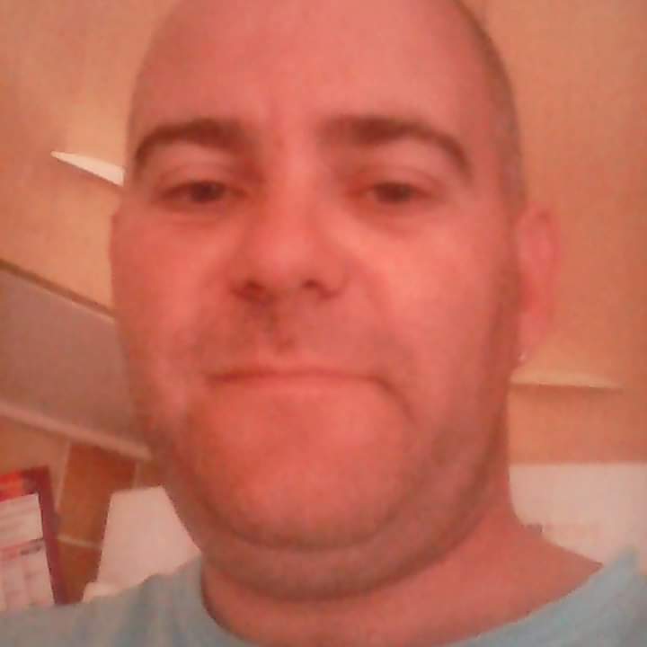 Profil de Yehiel, 44 ans, annonces sex à Cuq