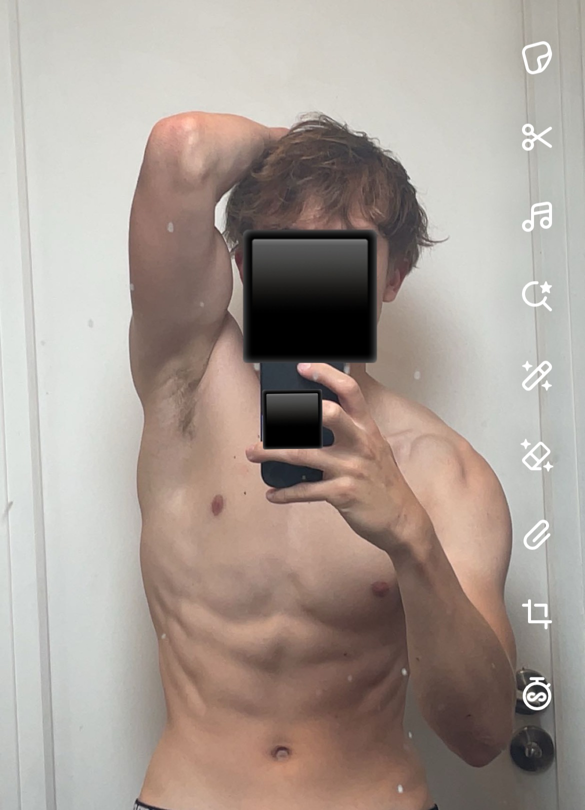Profil de Matias, 18 ans, annonces sex à Froissy