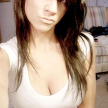 Profil de Celinda, 29 ans, annonces sex à LeFayel
