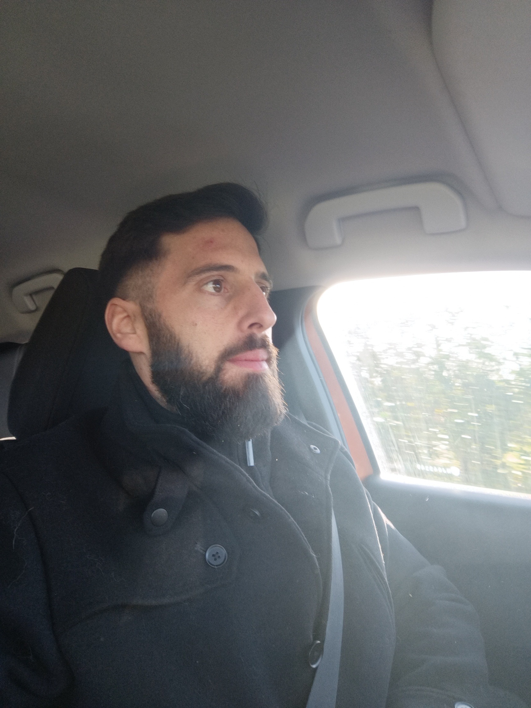 Profil de Conrad, 32 ans, annonces sex à Marcilly