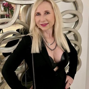 Profil de Salla, 55 ans, annonces sex à Dolving