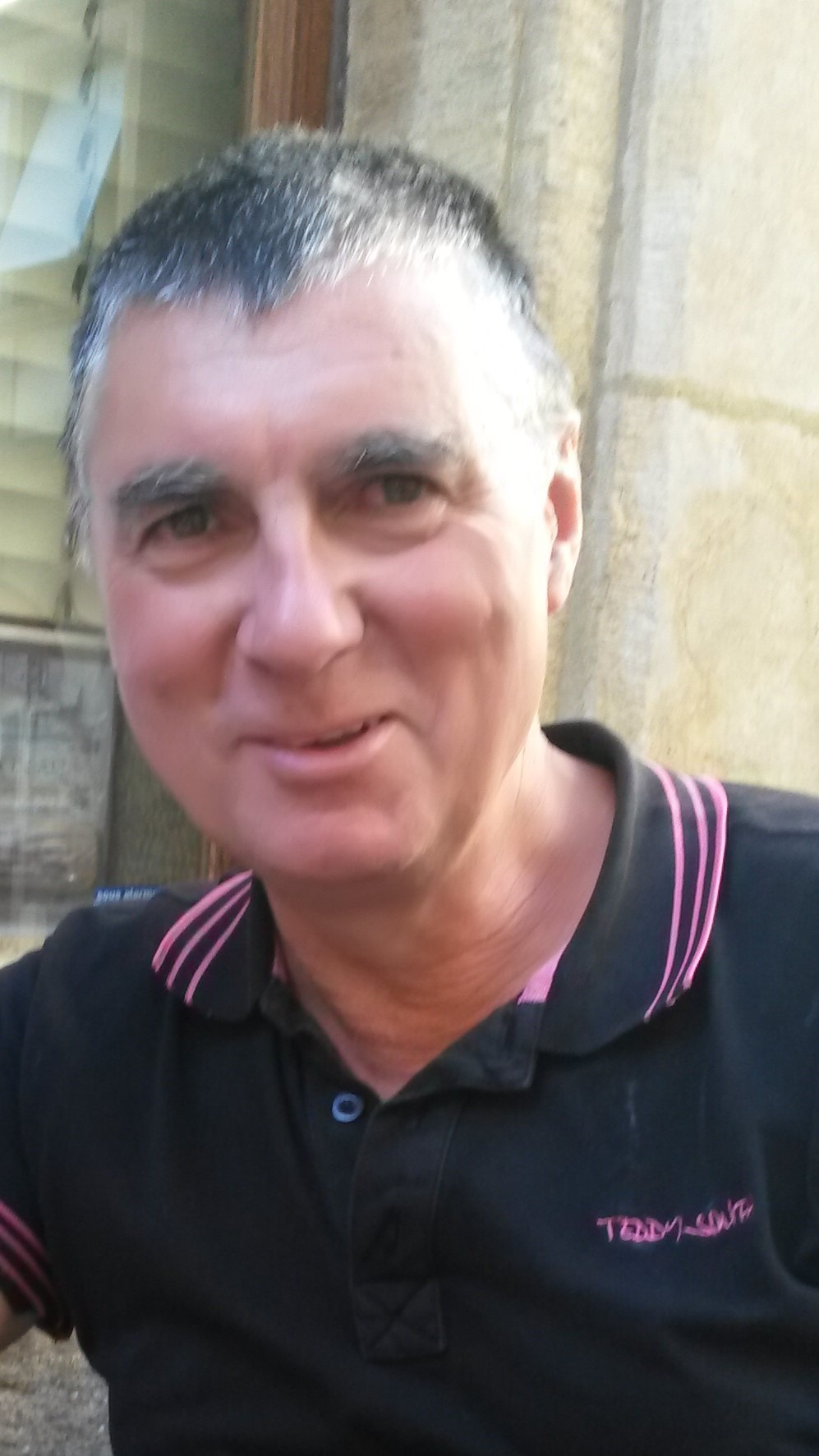Profil de Zouber, 54 ans, annonces sex à Combles