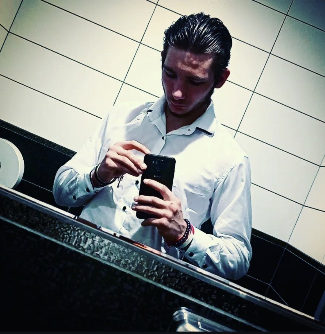 Profil de Mateis, 21 ans, annonces sex à Avize