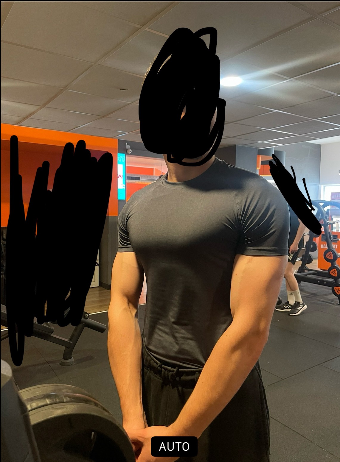 Profil de Hong, 23 ans, annonces sex à Limoux