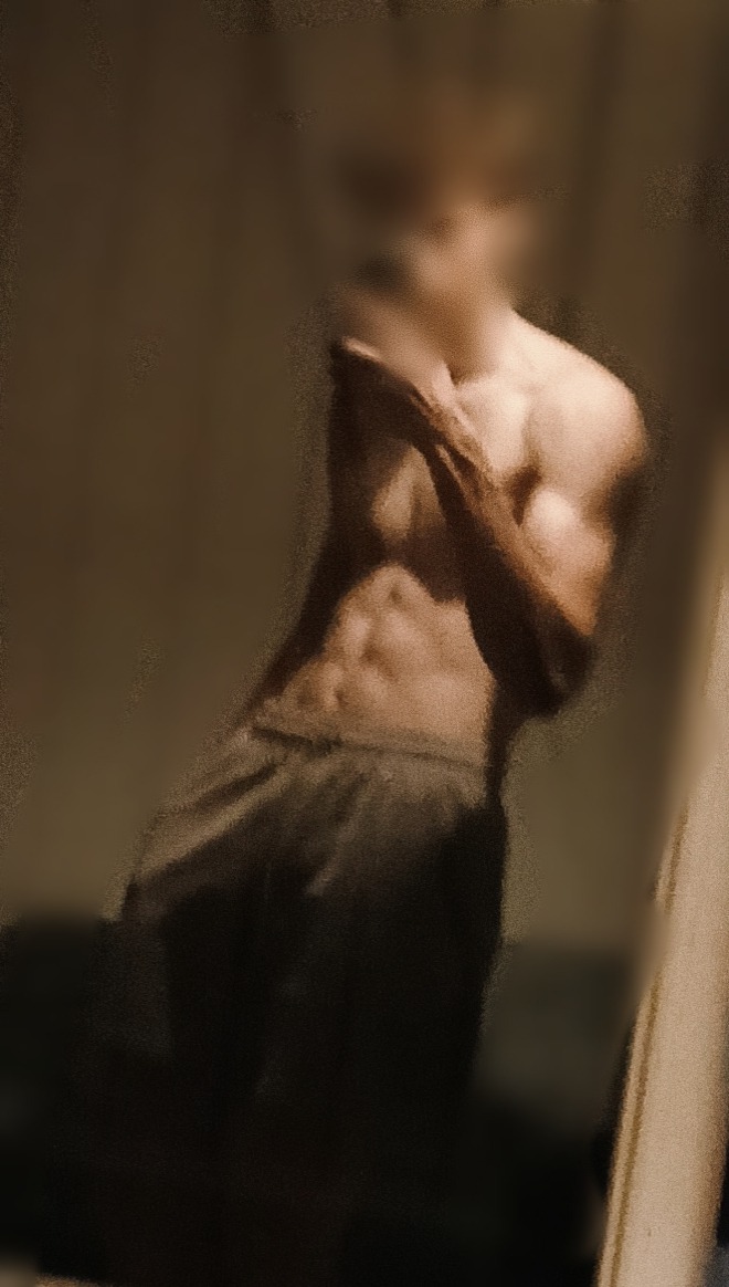 Profil de Essam, 18 ans, annonces sex à Bernay