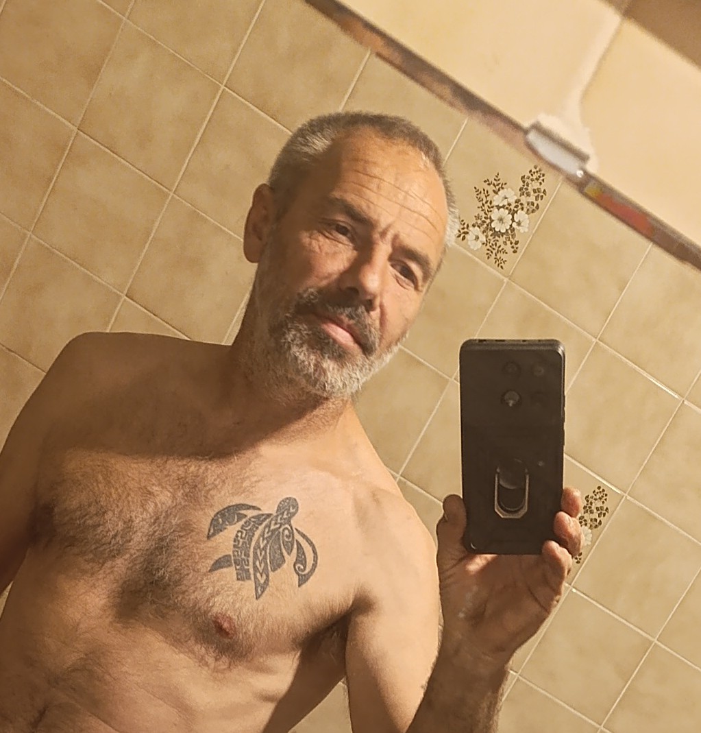 Profil de Antoine-joseph, 49 ans, annonces sex à Rhuis