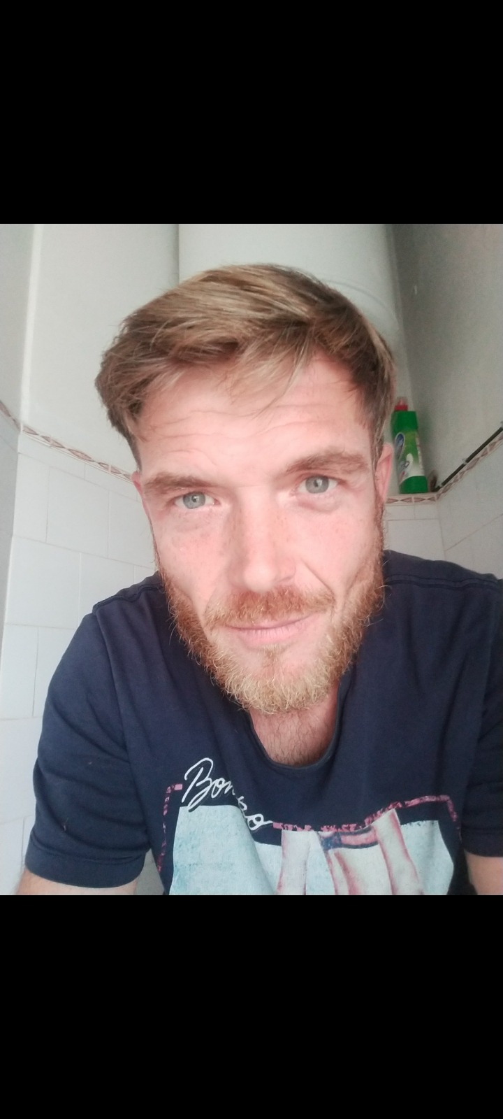 Profil de Pierre-gabriel, 39 ans, annonces sex à Bourth