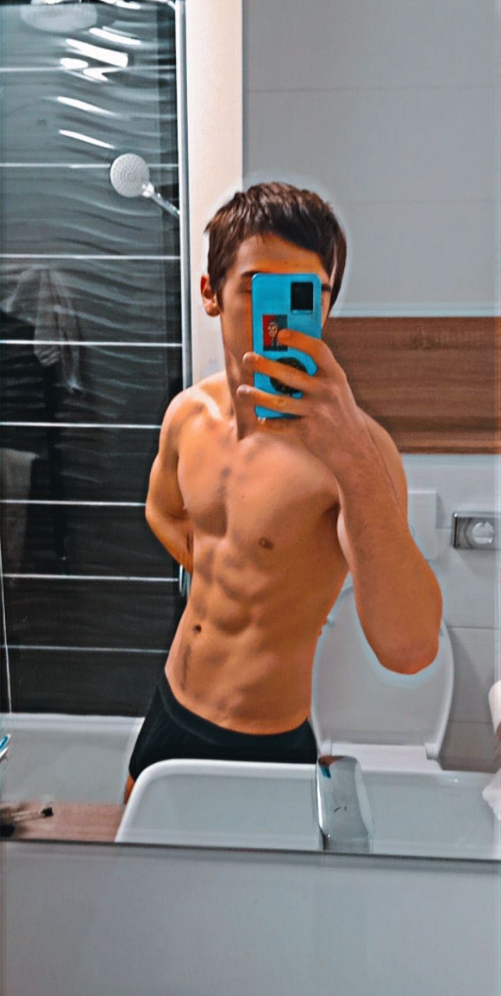 Profil de Nidhal, 20 ans, annonces sex à Fleury