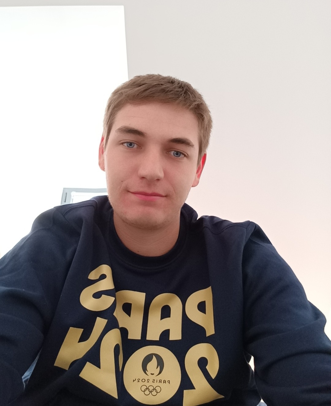 Profil de Golbert, 22 ans, annonces sex à Hédé-Bazouges