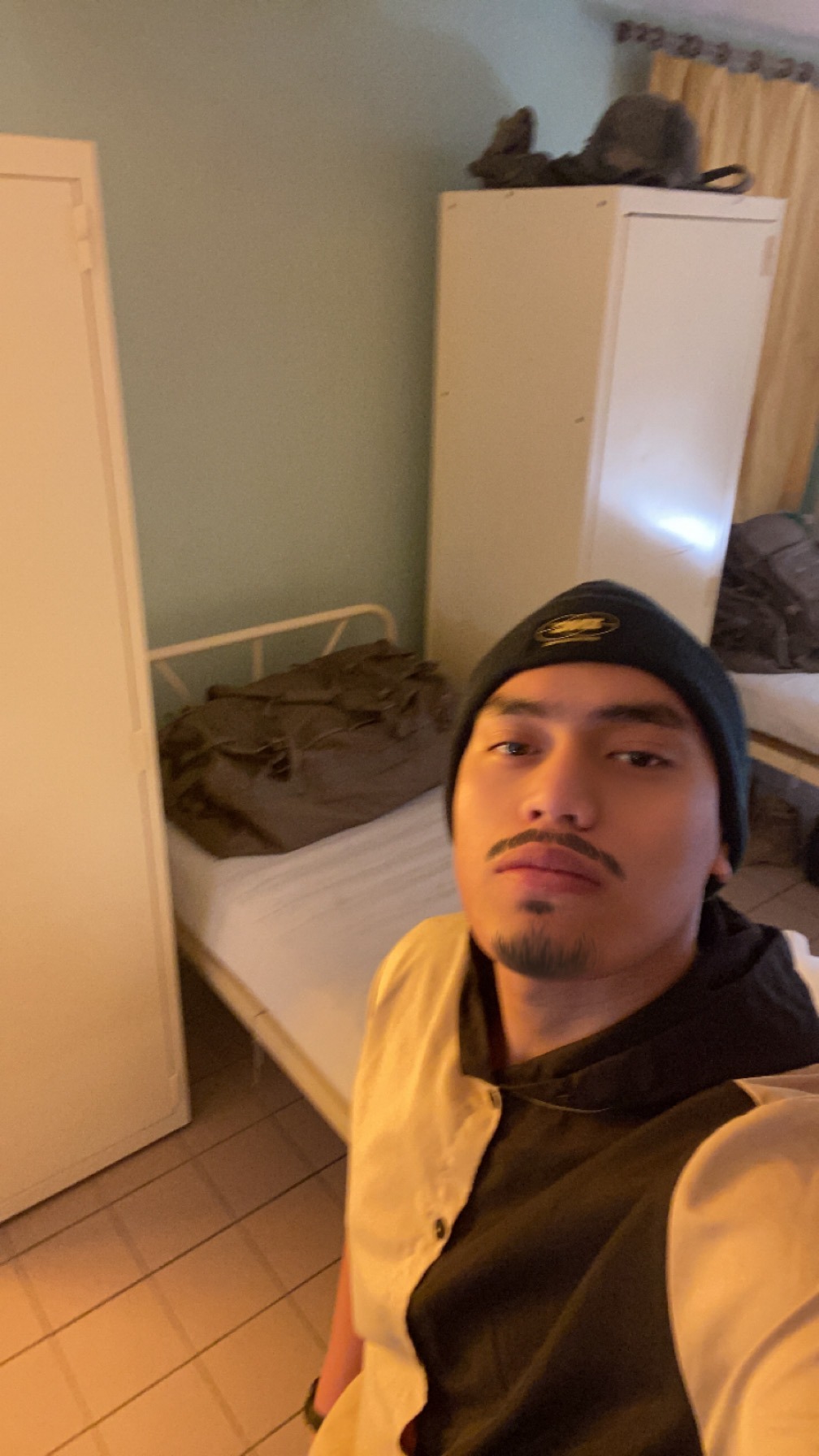 Profil de Wadih, 19 ans, annonces sex à Bust