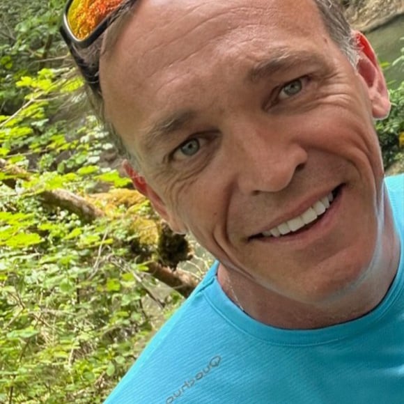 Profil de Asael, 55 ans, annonces sex à Crollon