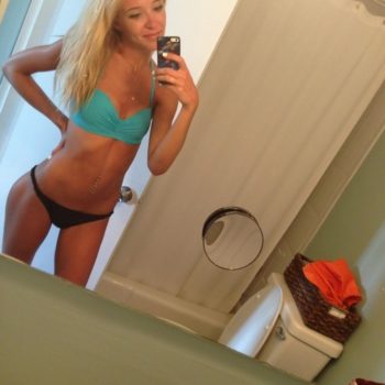 Profil de Karly, 30 ans, annonces sex à LesFerres