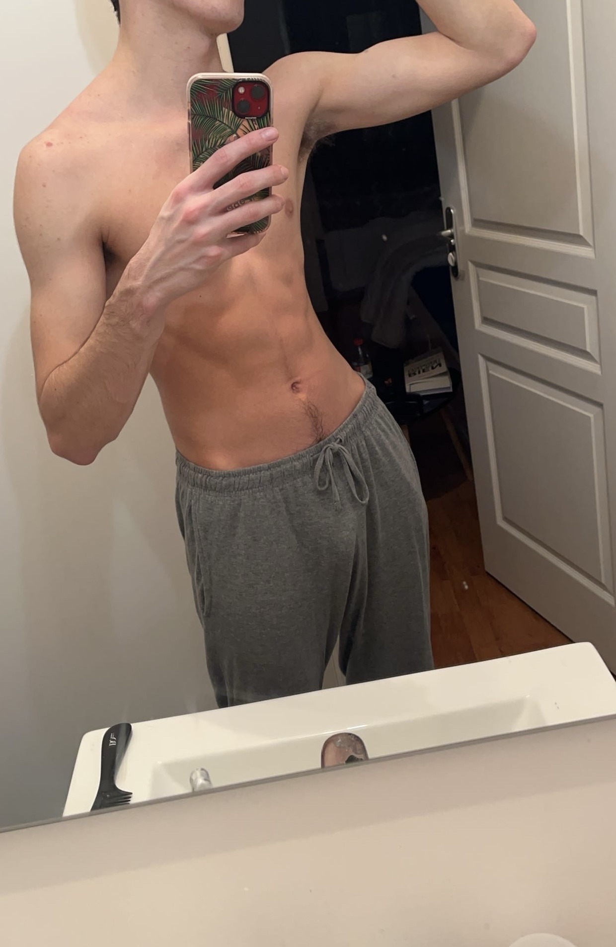 Profil de Lisandru, 24 ans, annonces sex à Gex