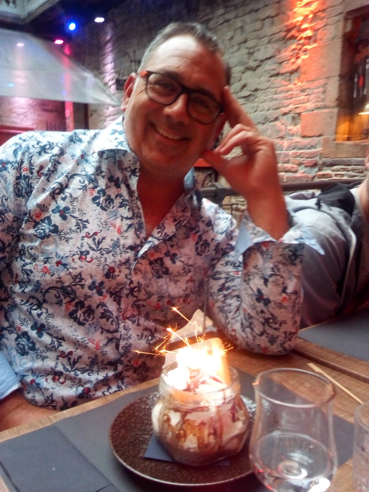 Profil de France, 46 ans, annonces sex à Pouilly