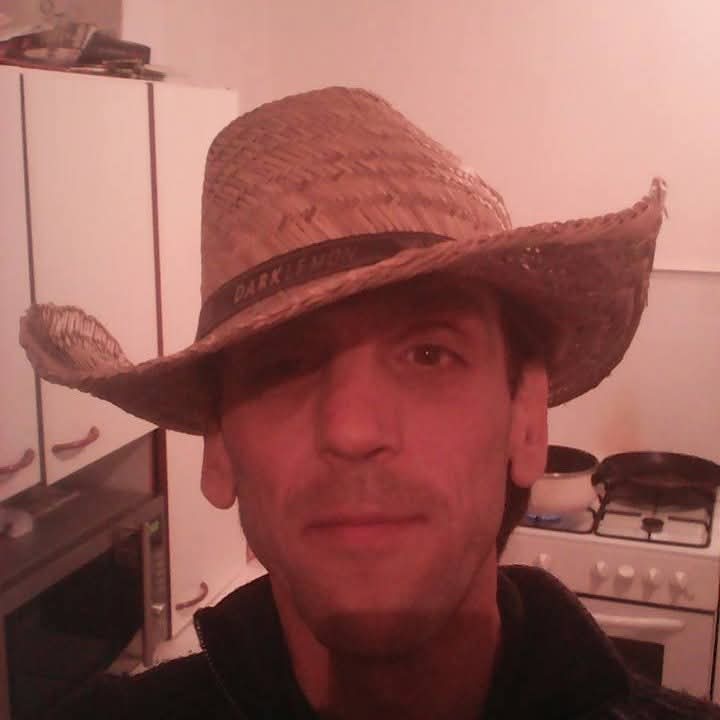 Profil de Aloys, 52 ans, annonces sex à Broze