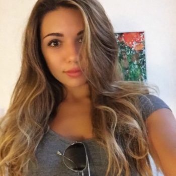 Profil de Shivani, 27 ans, annonces sex à Tichey