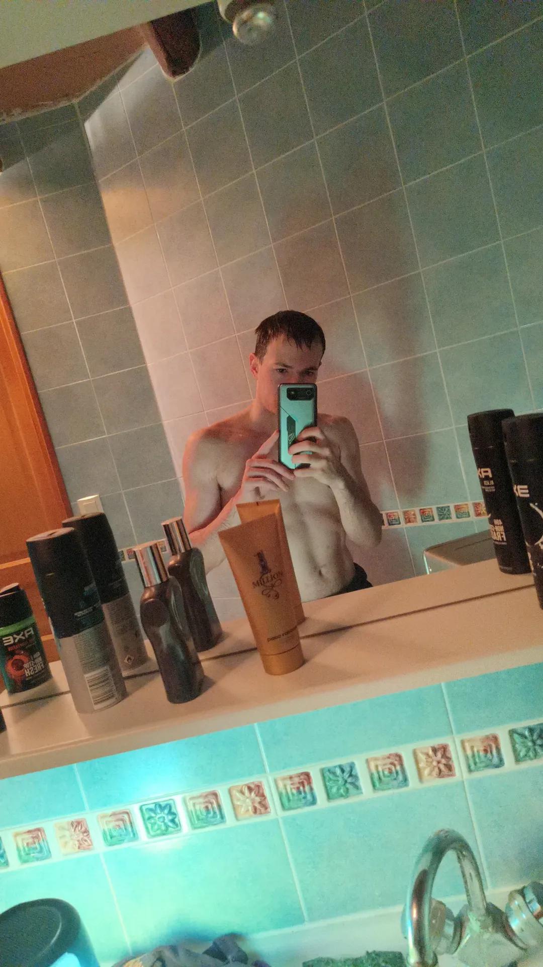 Profil de Gwenn, 26 ans, annonces sex à Biermont